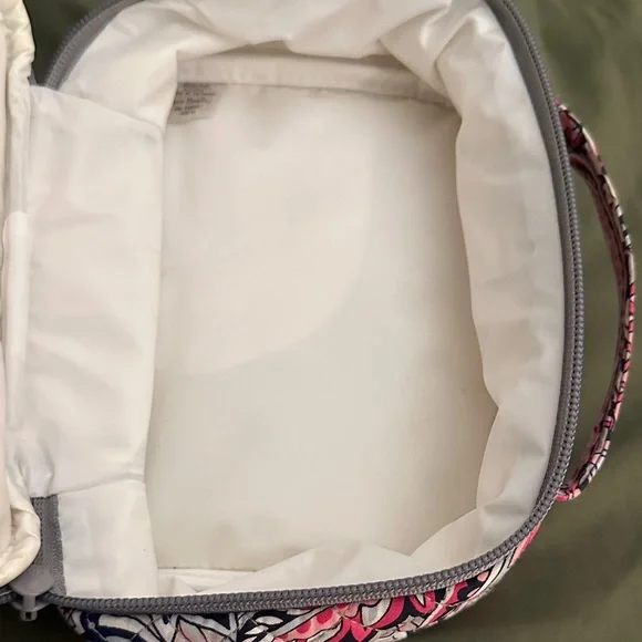 Vera Bradley Pink and Black Paisley Cosmetic Bag/Small Lunch bag - Picture 5 of 6